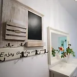 Apartment Centre 1