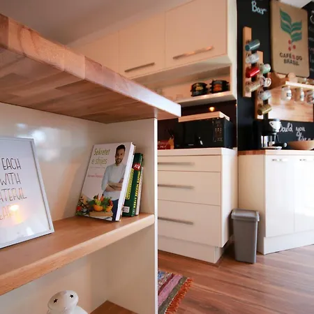 Apartment Centre 1 *