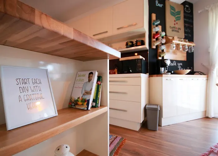 Apartament Centre 1 *